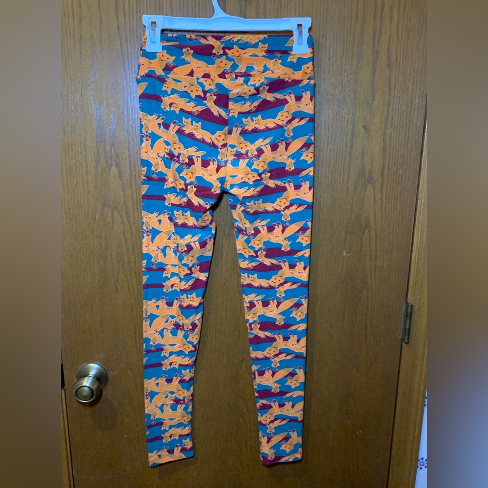 NWOT- LuLaRoe Leggings One Size- Fox Print Animal Pattern - Picture 5 of 9